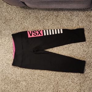 Victoria Secret Sport VSX capri leggings, black, Size Medium